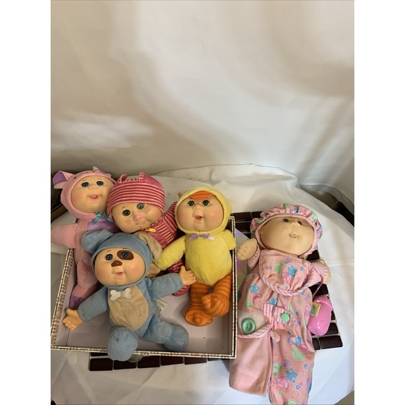 Lot Of 4 + 1  9" Cabbage Patch Wilderness Animals And 1 Toddler Collection - Picture 1 of 8